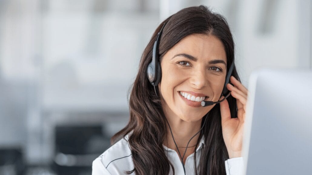 Blog Covers – 2024-11-13T122753.546 Young female professional talking on a headset