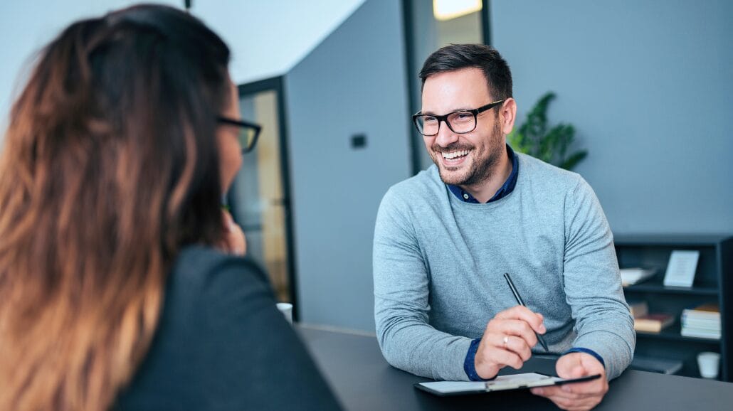 Blog Covers – 2024-12-18T110830.819 Business owner coaching an employee
