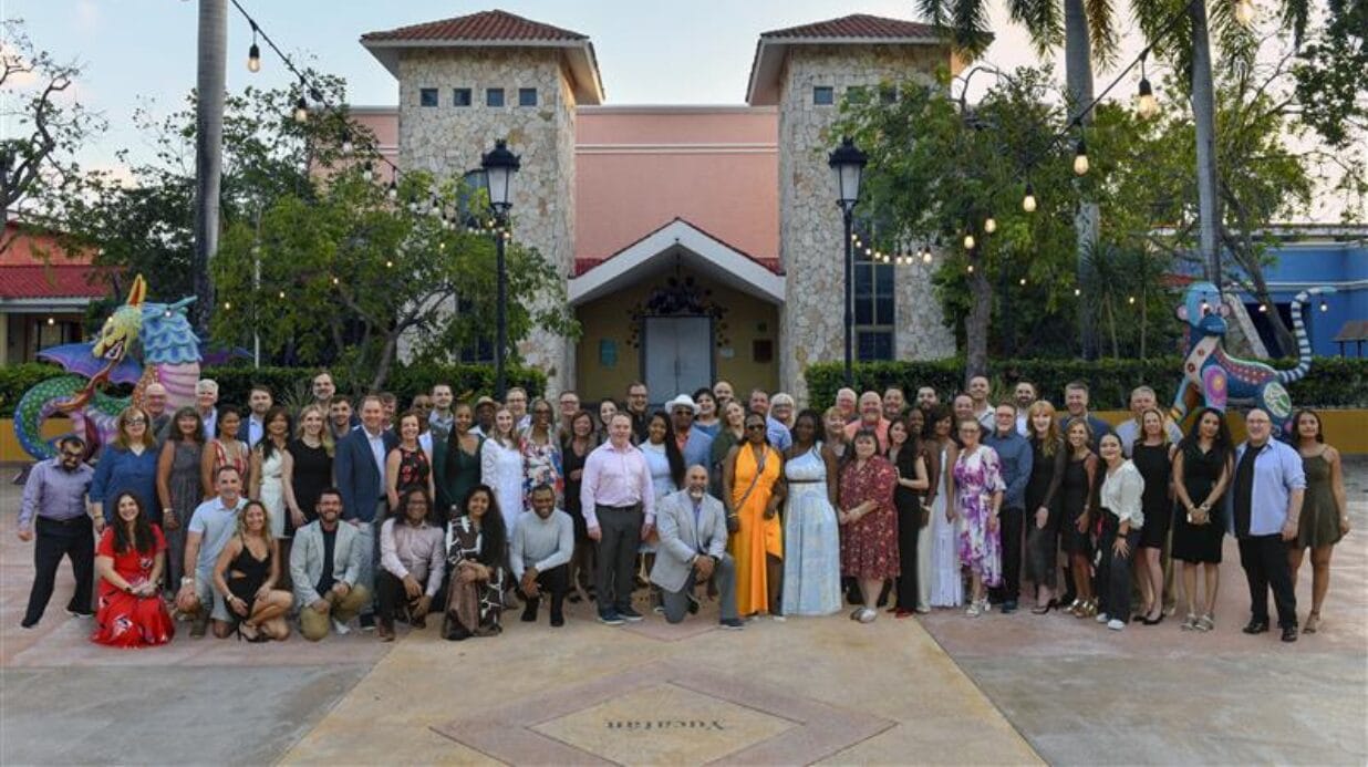 Blog Covers (46) Caring Senior Service owners in Cancun Mexico